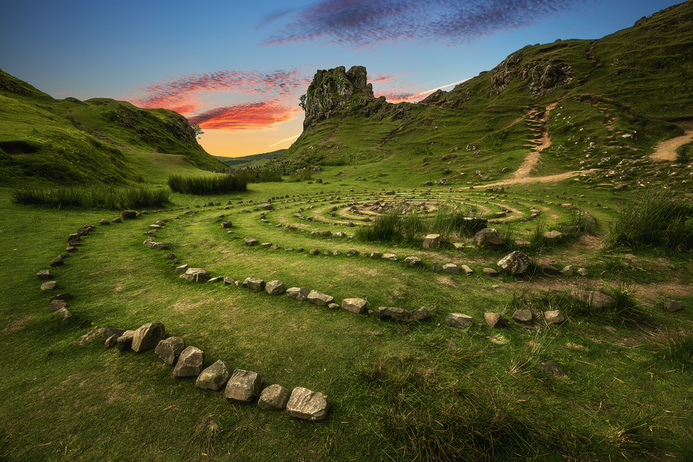 Scotland - Fairy Glen von Jean Claude Castor