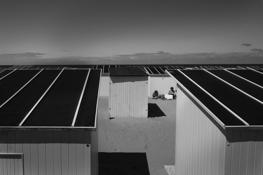 Beach cabin roofs von Jef Flour