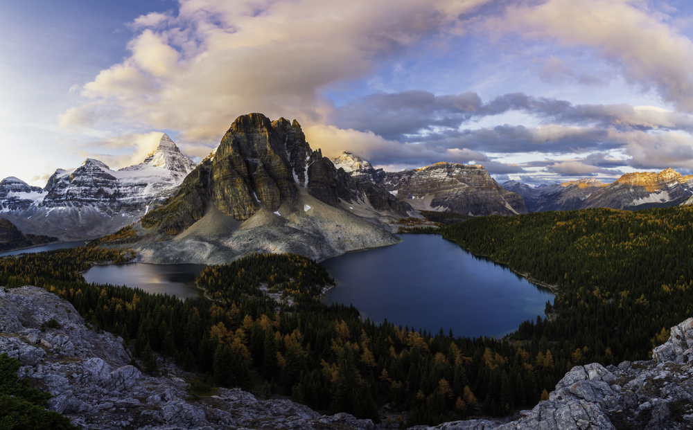 Sunrise at Mt. Assiniboine von Jenny L. Zhang ( 雨田）