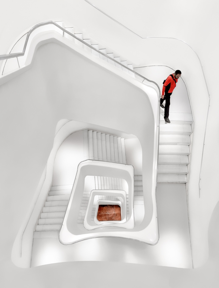 White Stairs von Jesus M. Garcia