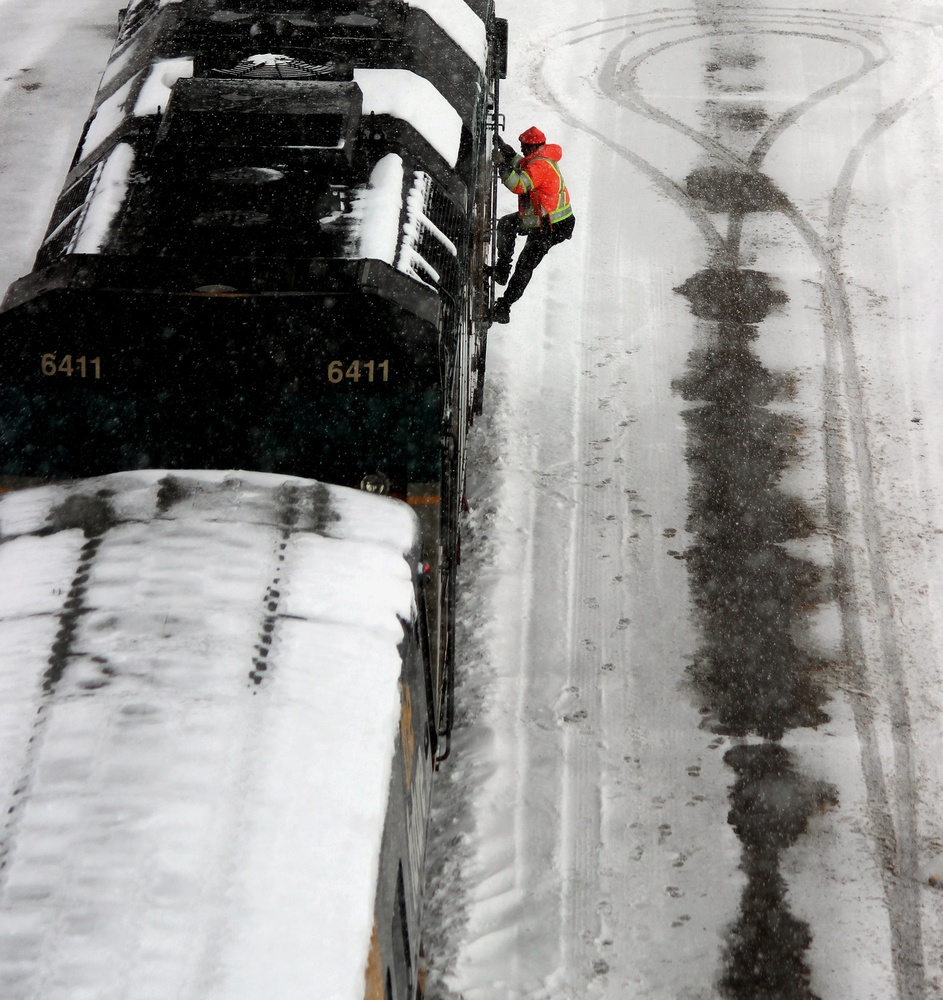 Railway workers von Jian Wang