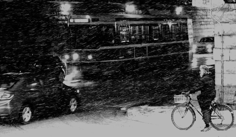 Snowing street von Jian Wang