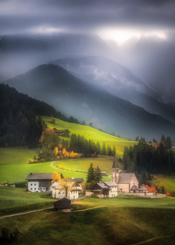 Santa Maddalena Church Beneath the Clouds von Jianping Yang