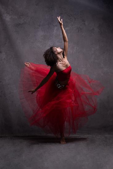 Ballerina in red