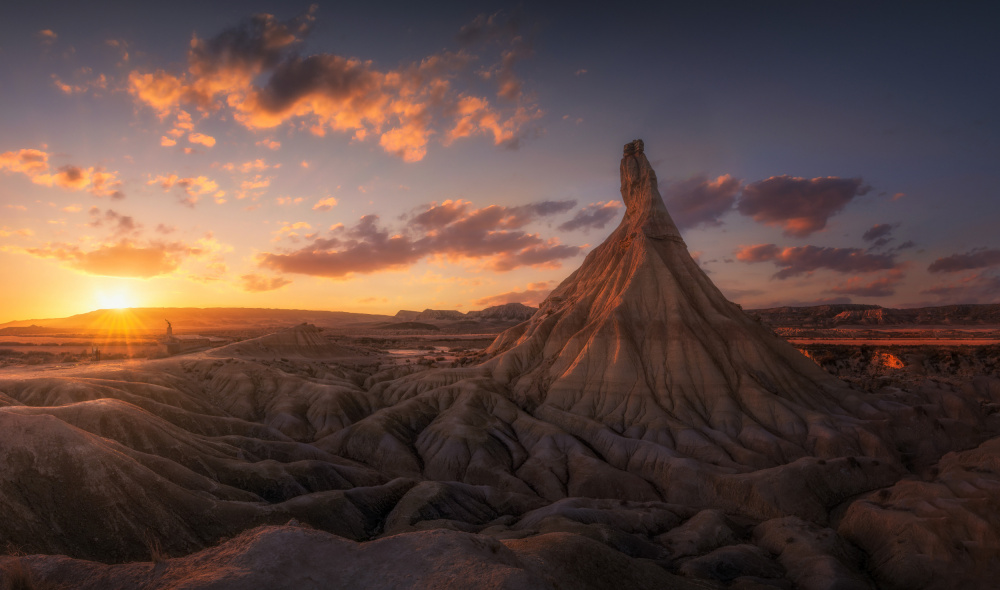 Castildetierra sunset 7R21433 von joanaduenas