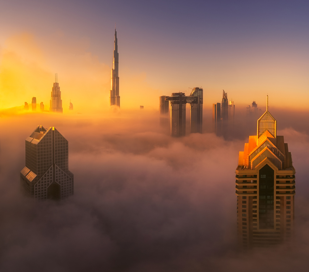 Dubai foggy sunrise in the city A738873 von joanaduenas