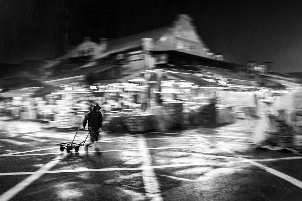 Whole Sale Fruit Market During Mid-Night Heavy Rain von Joe B N Leung