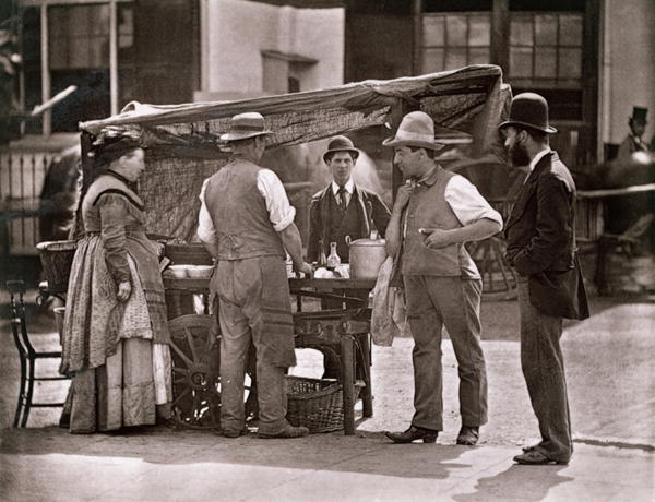 The Seller of Shellfish, from ''Street Life in London'', 1877-78 (woodburytype)  von John Thomson