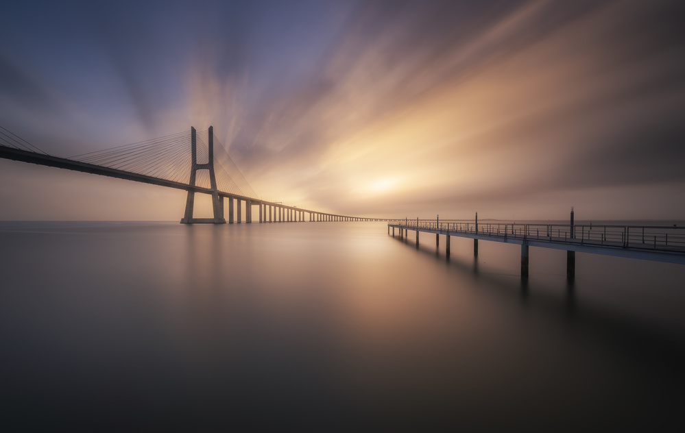 The bridge light von Jorge Ruiz Dueso