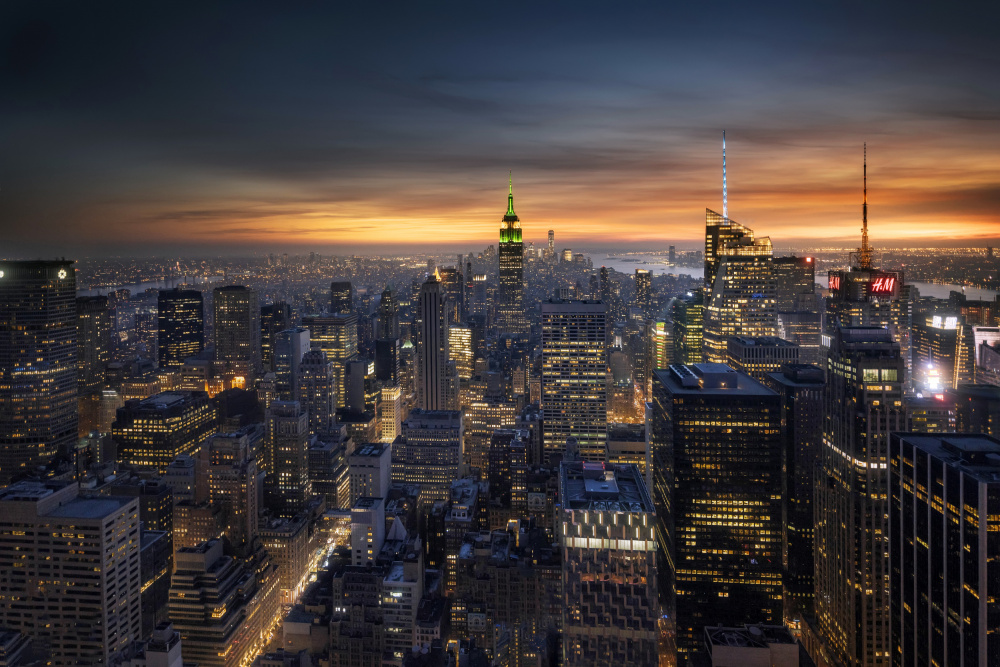 Night falls on the City von Jorge Ruiz Dueso