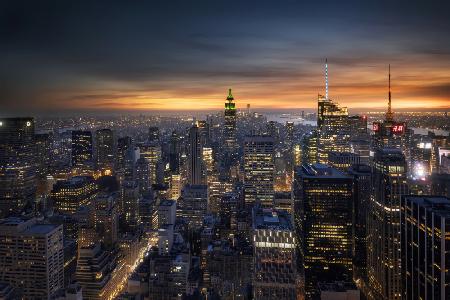 Night falls on the City