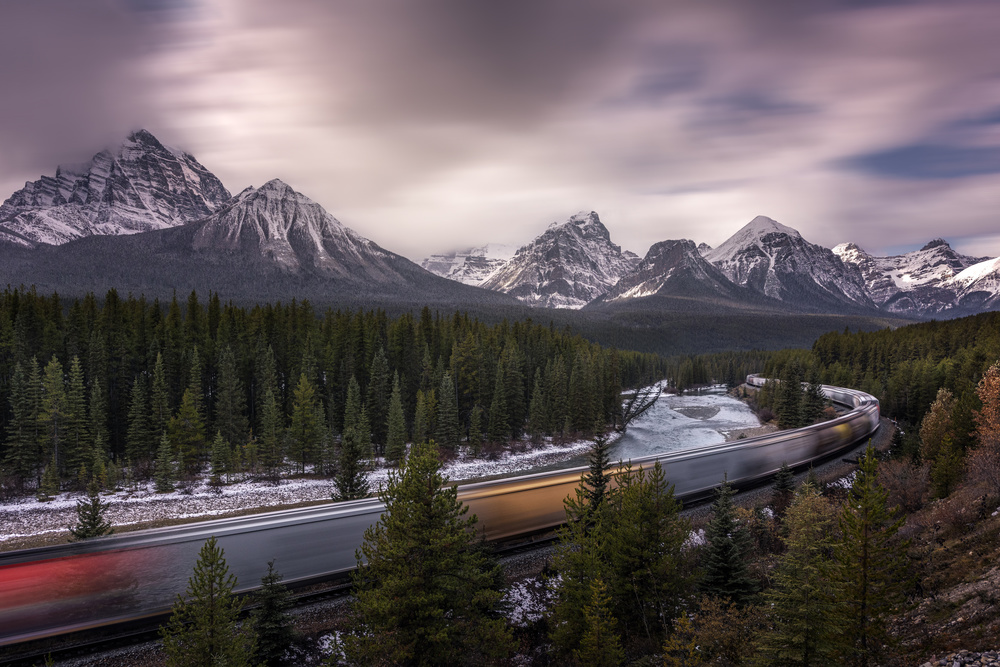 Last train to light von Jorge Ruiz Dueso