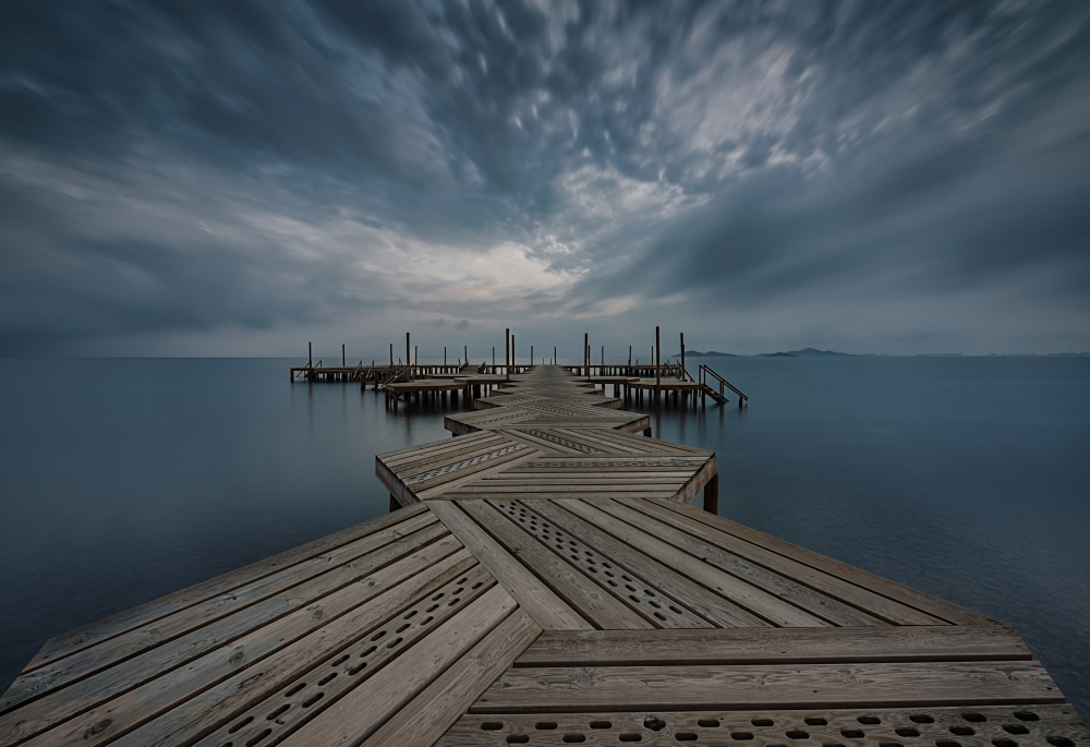 Carmolí footbridge at sunrise von Jose Antonio Triviño Sanchez