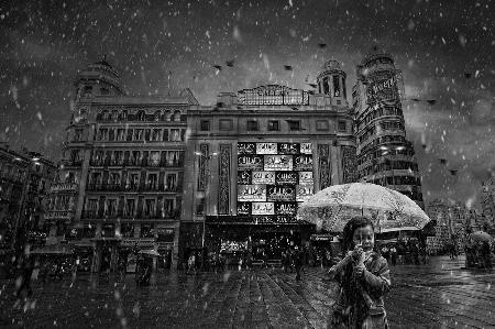 The girl from the Plaza de Callao