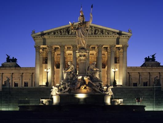 Österreichisches Parlament, Abend von Josef Müllek