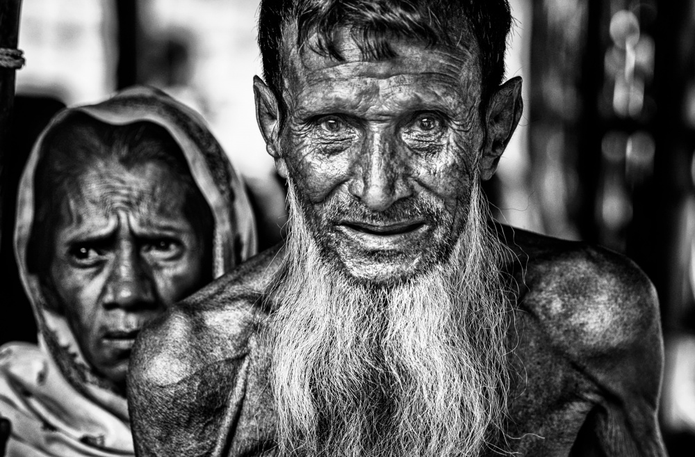 Elderly Rohingya refugee - Bangladesh von Joxe Inazio Kuesta Garmendia