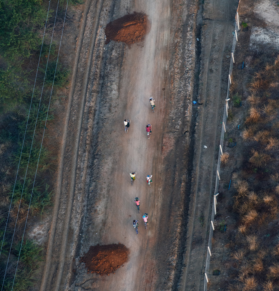 Taken from a balloon-V (Bagan-Myanmar) von Joxe Inazio Kuesta Garmendia