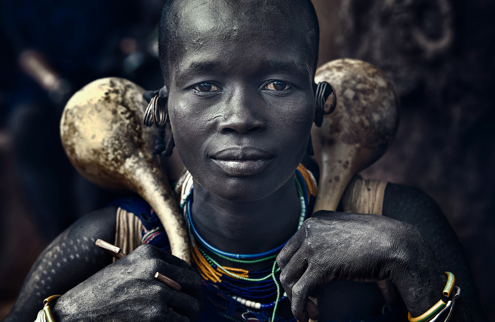 Surma tribe woman - Ethiopia von Joxe Inazio Kuesta Garmendia