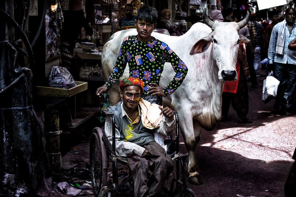 Holi festival in Vrindavan - India von Joxe Inazio Kuesta Garmendia