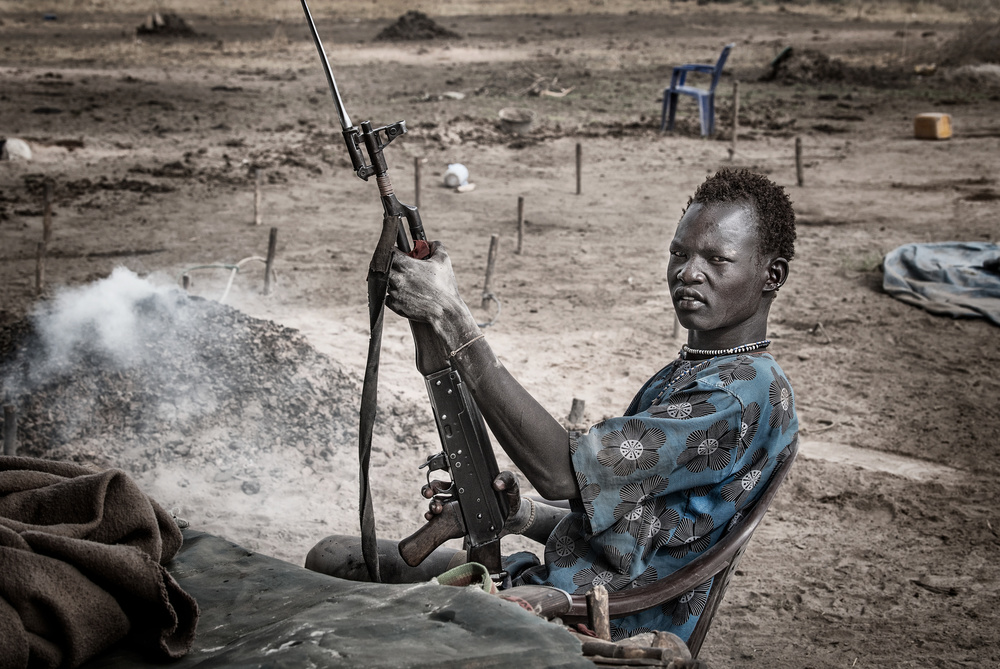 In a mundari tribe camp - South Sudan von Joxe Inazio Kuesta Garmendia