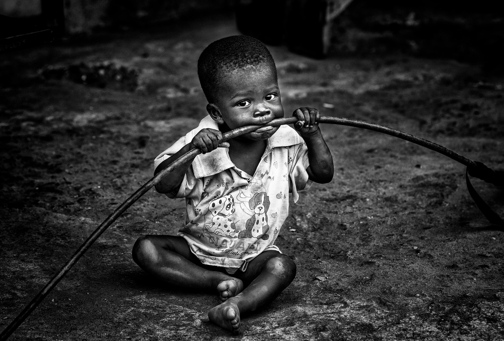 Child from Benin von Joxe Inazio Kuesta Garmendia