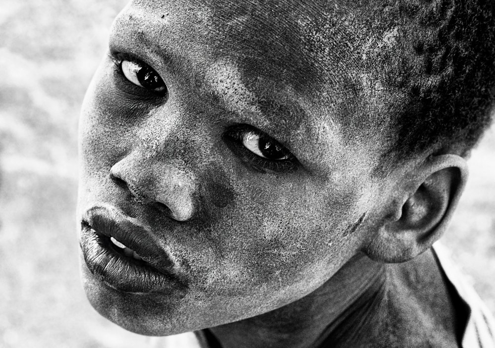 Mundari tribe child - South Sudan von Joxe Inazio Kuesta Garmendia