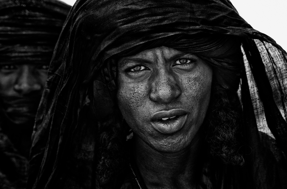 Peul tribe people at the gerewol festival - Niger von Joxe Inazio Kuesta Garmendia