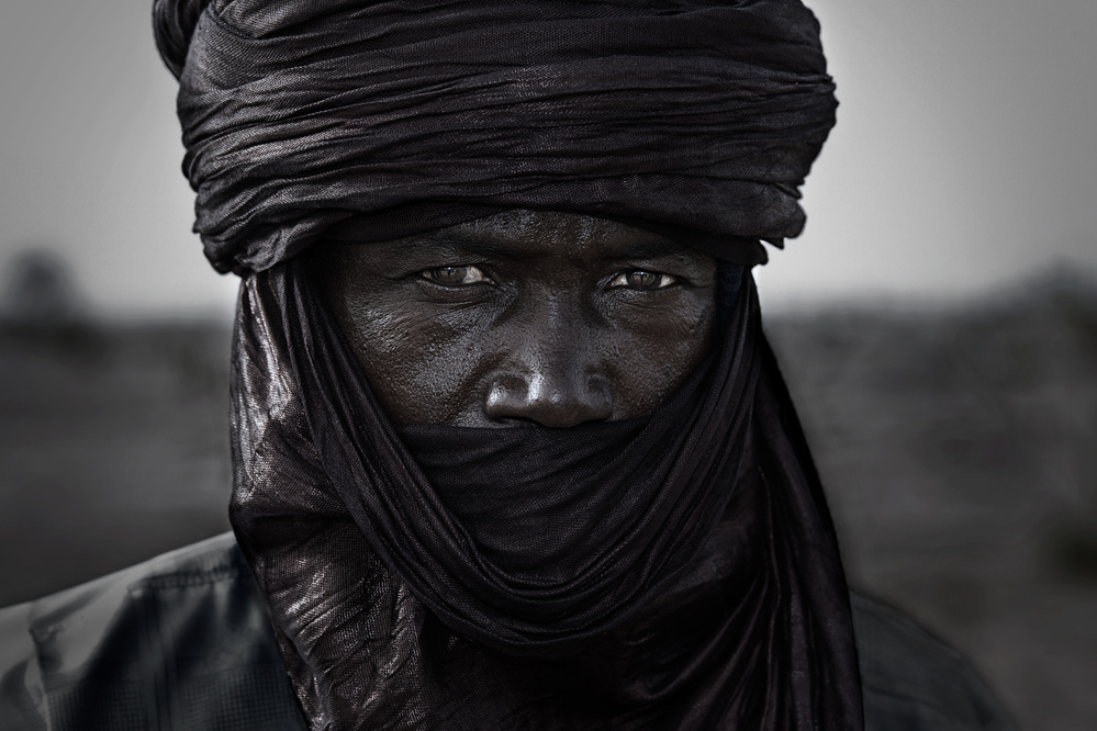 Peul man in the gerewol festival - Niger von Joxe Inazio Kuesta Garmendia