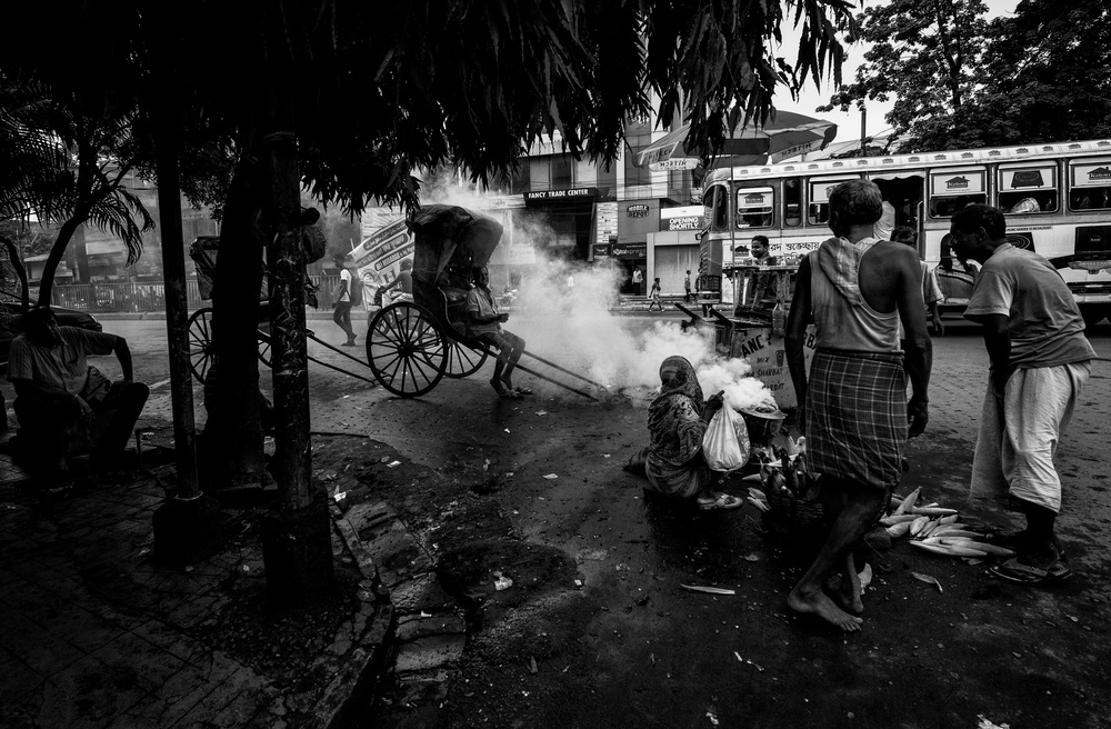 Streets of Colcatta - India von Joxe Inazio Kuesta Garmendia