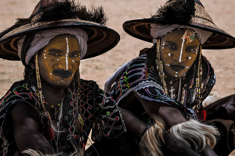 Waiting for the gerewol festival - Niger von Joxe Inazio Kuesta Garmendia