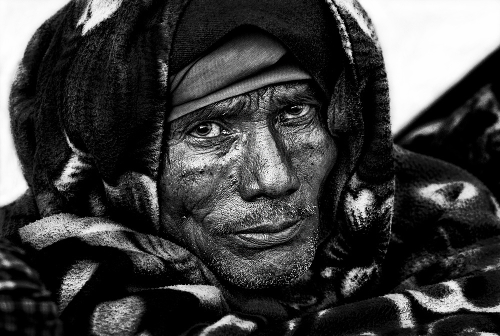 Waiting for a free eye check-up and screening-II - Netra Kumbh - Prayagraj-India von Joxe Inazio Kuesta Garmendia