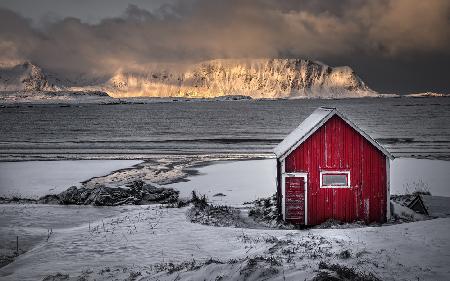 The cabin by Jusnesvika