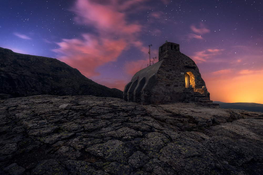 The Mountain Shelter von Juan López Ruiz