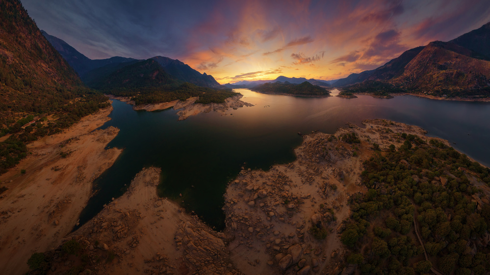 En turquesa esperaba von Juan Pablo de Miguel