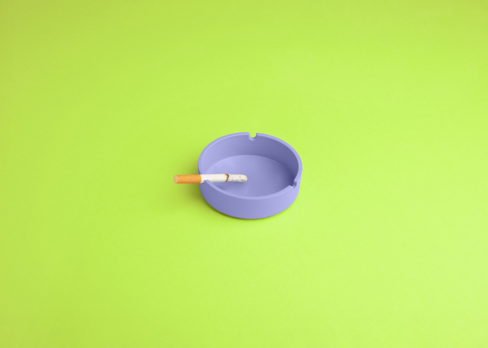 Ashtray.2 von Julia Ramiro