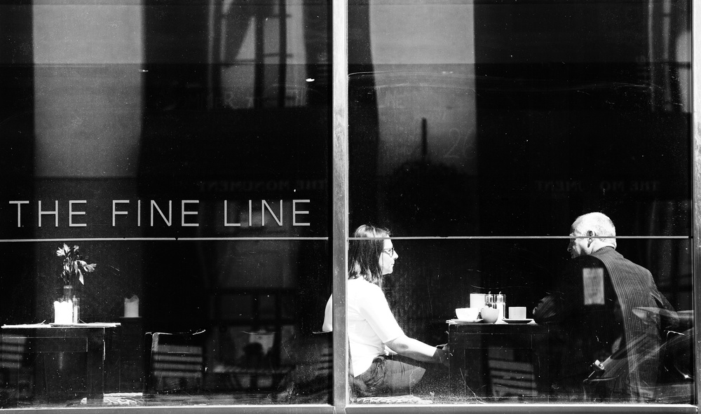 The fine line von Julien Oncete