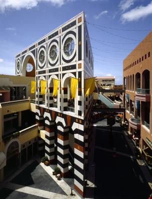 Horton Plaza, San Diego von Julius Fekete