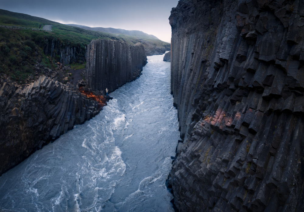 Basalt Canyon von Karol Nienartowicz