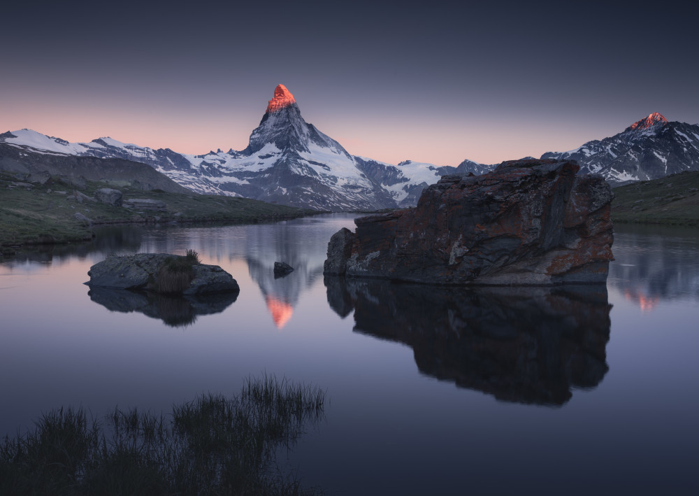 Red Fires of Matterhorn II von Karol Nienartowicz