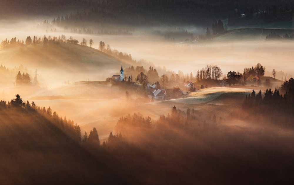 Slovenian Countryside von Karol Nienartowicz