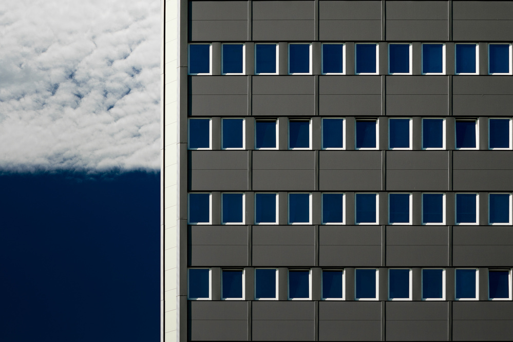 Blue windows von Karol Važan