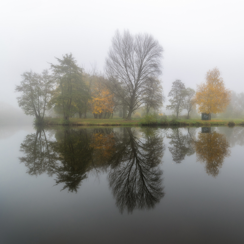 Autumn silence von Karol Važan