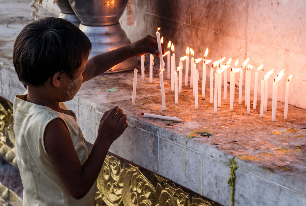 Prayer von Karsten Wrobel