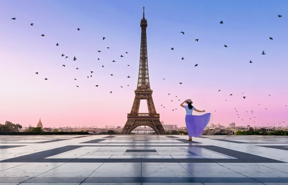 Good Morning Eiffel von Kenneth Zeng