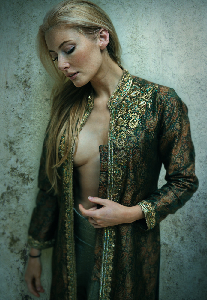 Gold Kaftan von Kenp