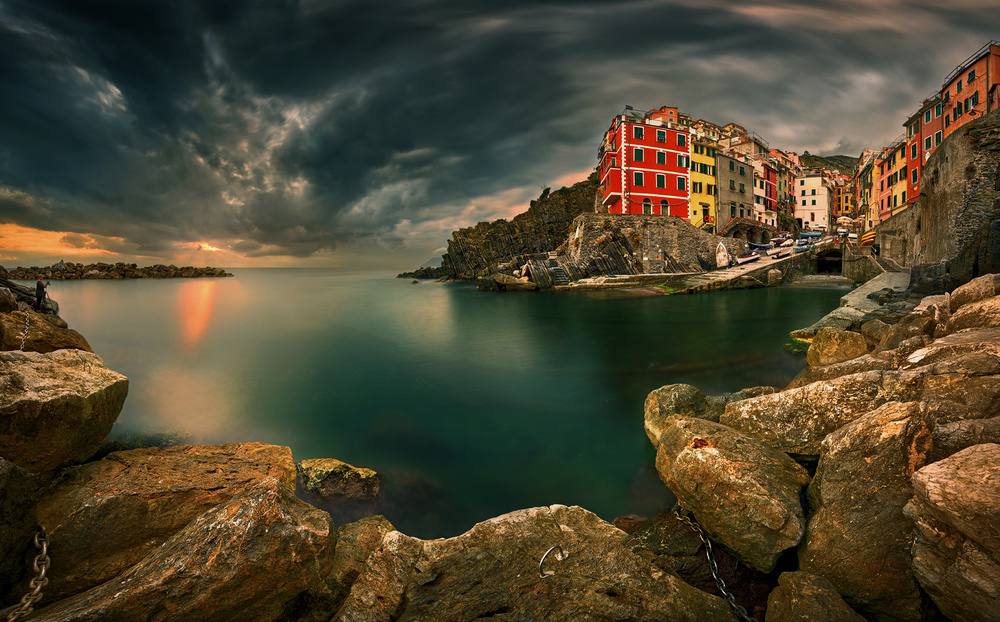 Riomaggiore... von Krzysztof Browko