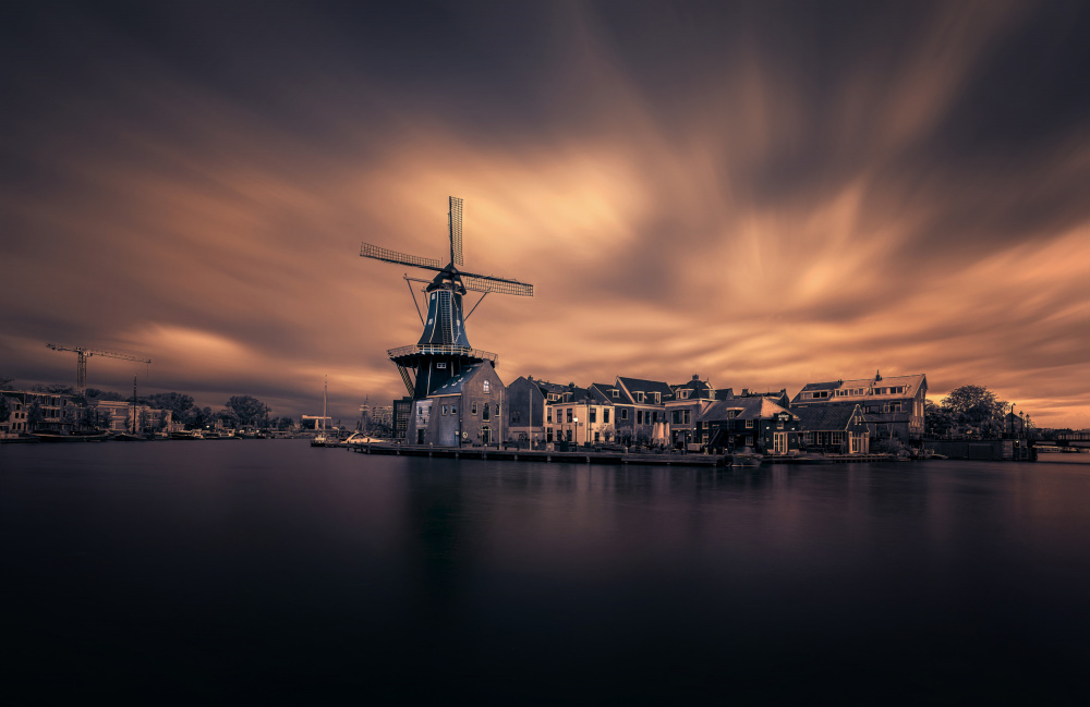 Windmill de Adriaan von Larry Deng