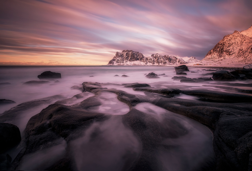 Colorful Sunset from Lofoten Coastline von Leechee Z