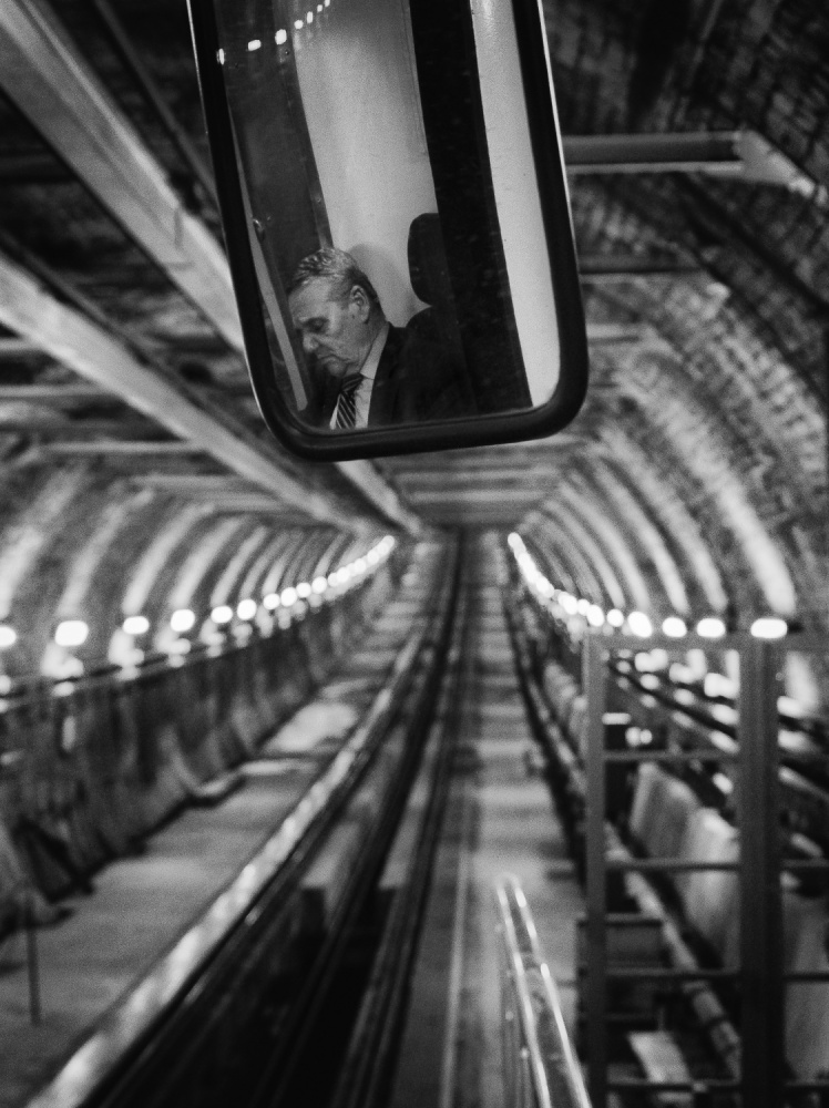 tunnel of sleep von Levent_ist