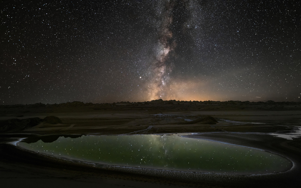 Galaxy in a lake von LIAOYUHAN